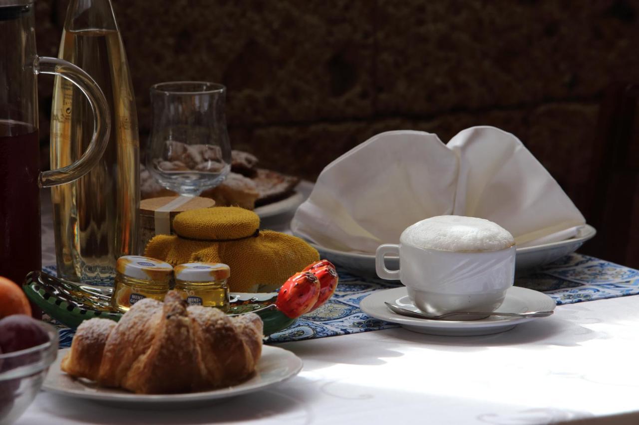 Agriturismo Resort Costa House ランペドゥーザ エクステリア 写真