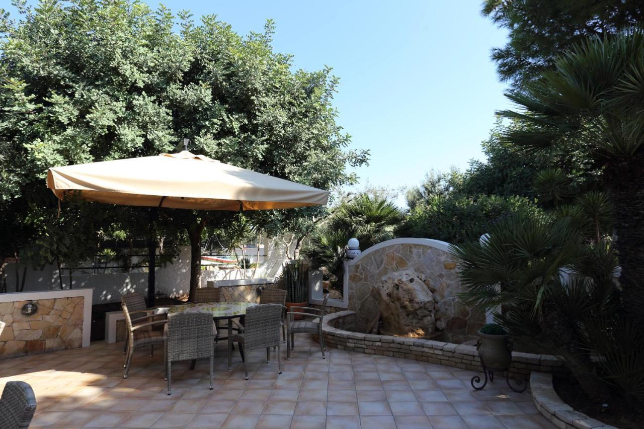 Agriturismo Resort Costa House ランペドゥーザ エクステリア 写真